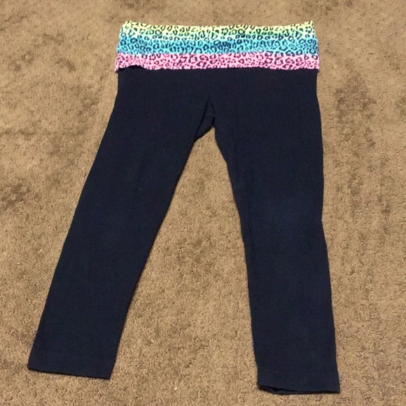 Juniors Sz Small Capri length leggings